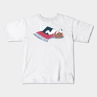 Life is better with books and a friend // spot illustration 05 // blue and red Kids T-Shirt